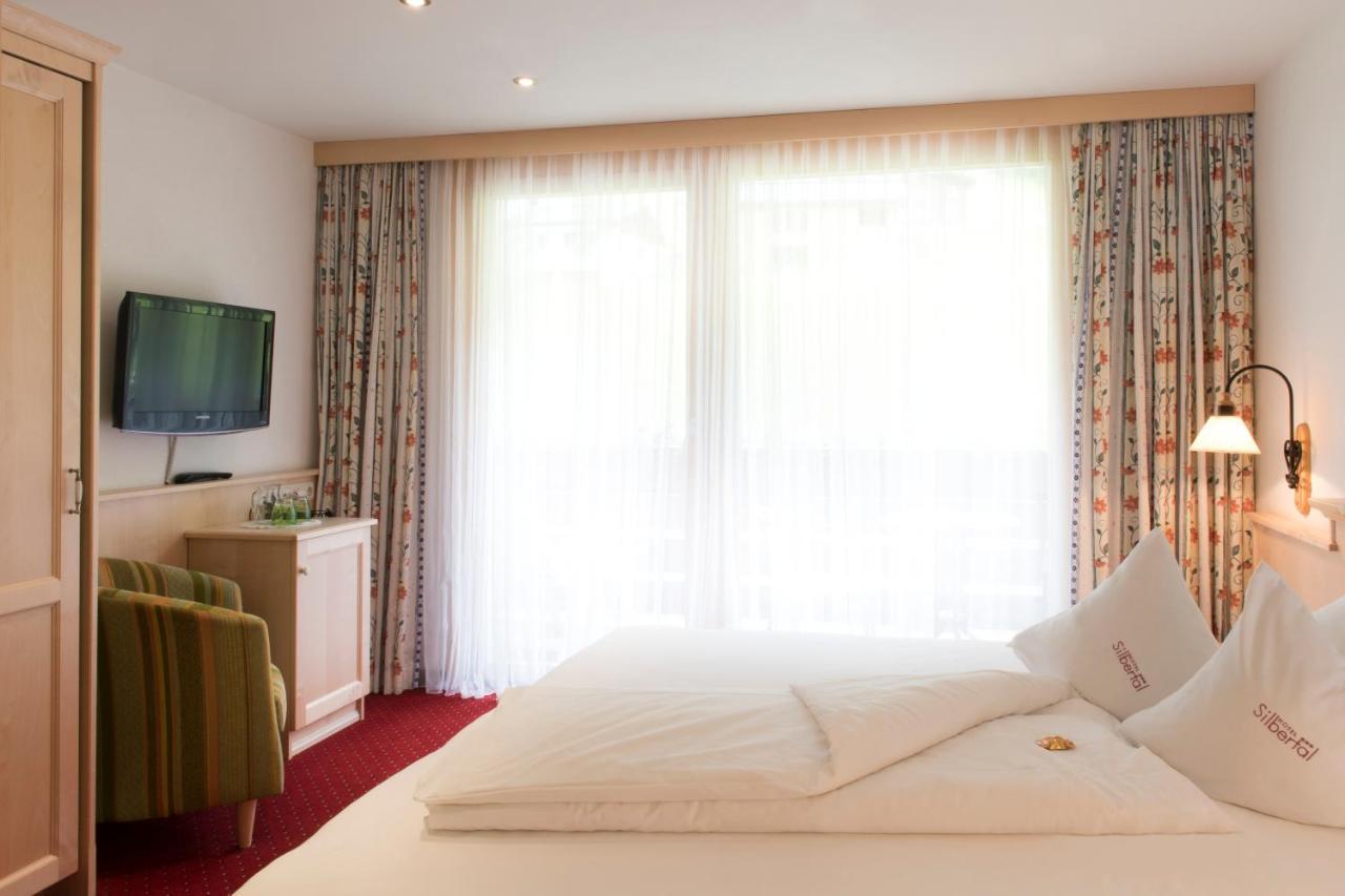 Hotel Silbertal Eksteriør billede