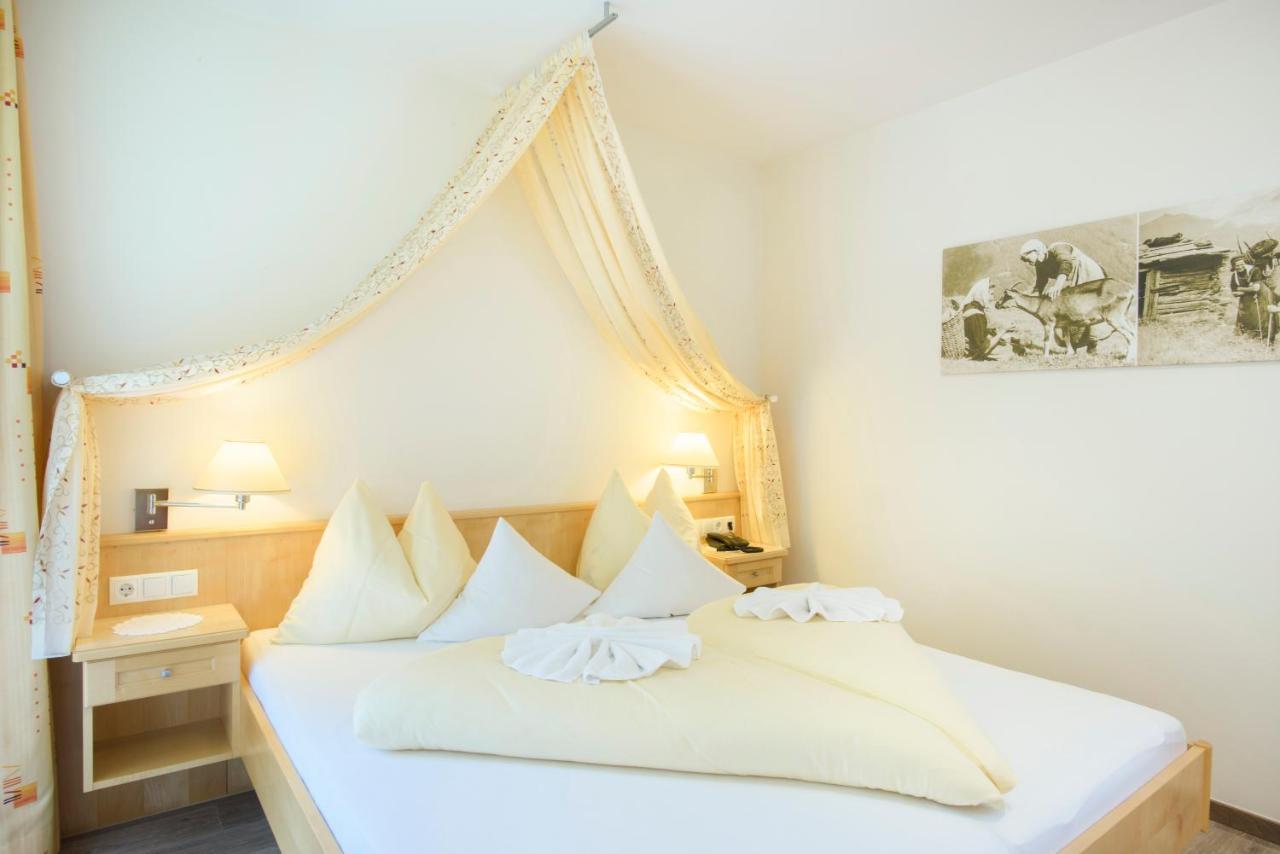 Hotel Silbertal Værelse billede