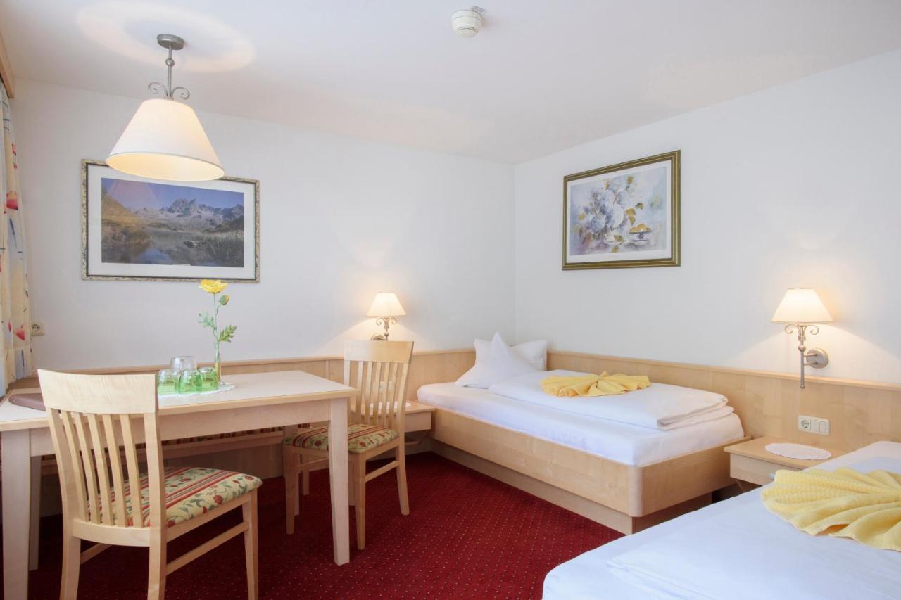 Hotel Silbertal Værelse billede