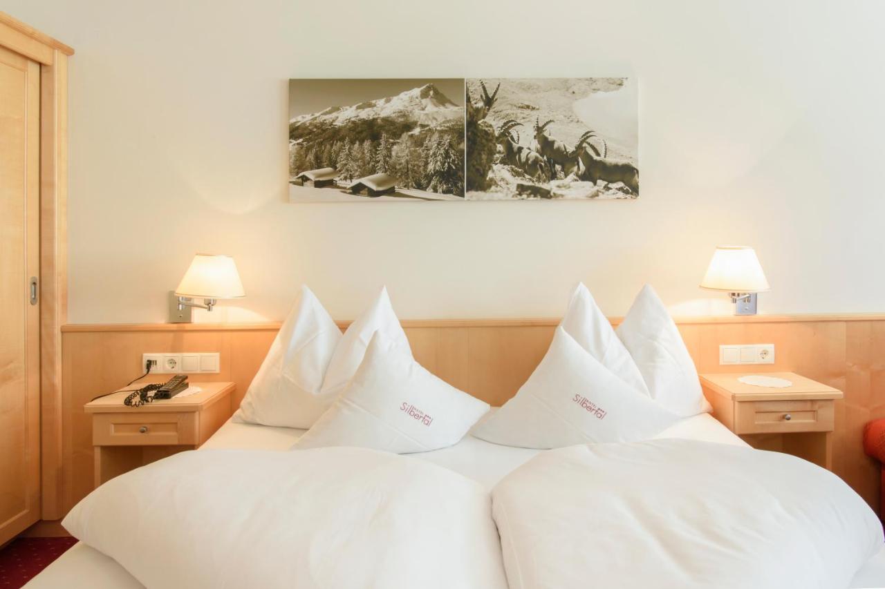 Hotel Silbertal Værelse billede